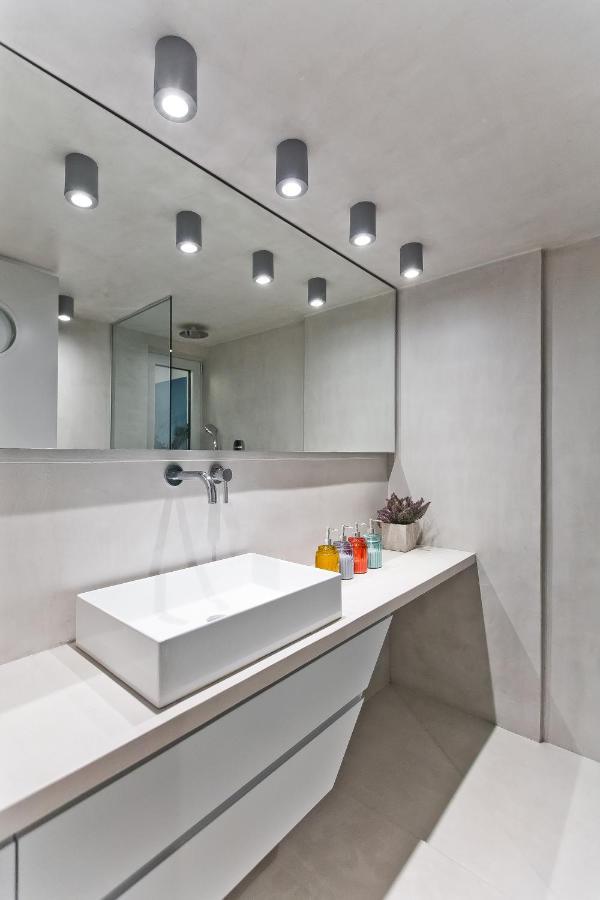 Bag- Boutique Apartment Grey - Hilton Area 雅典 外观 照片